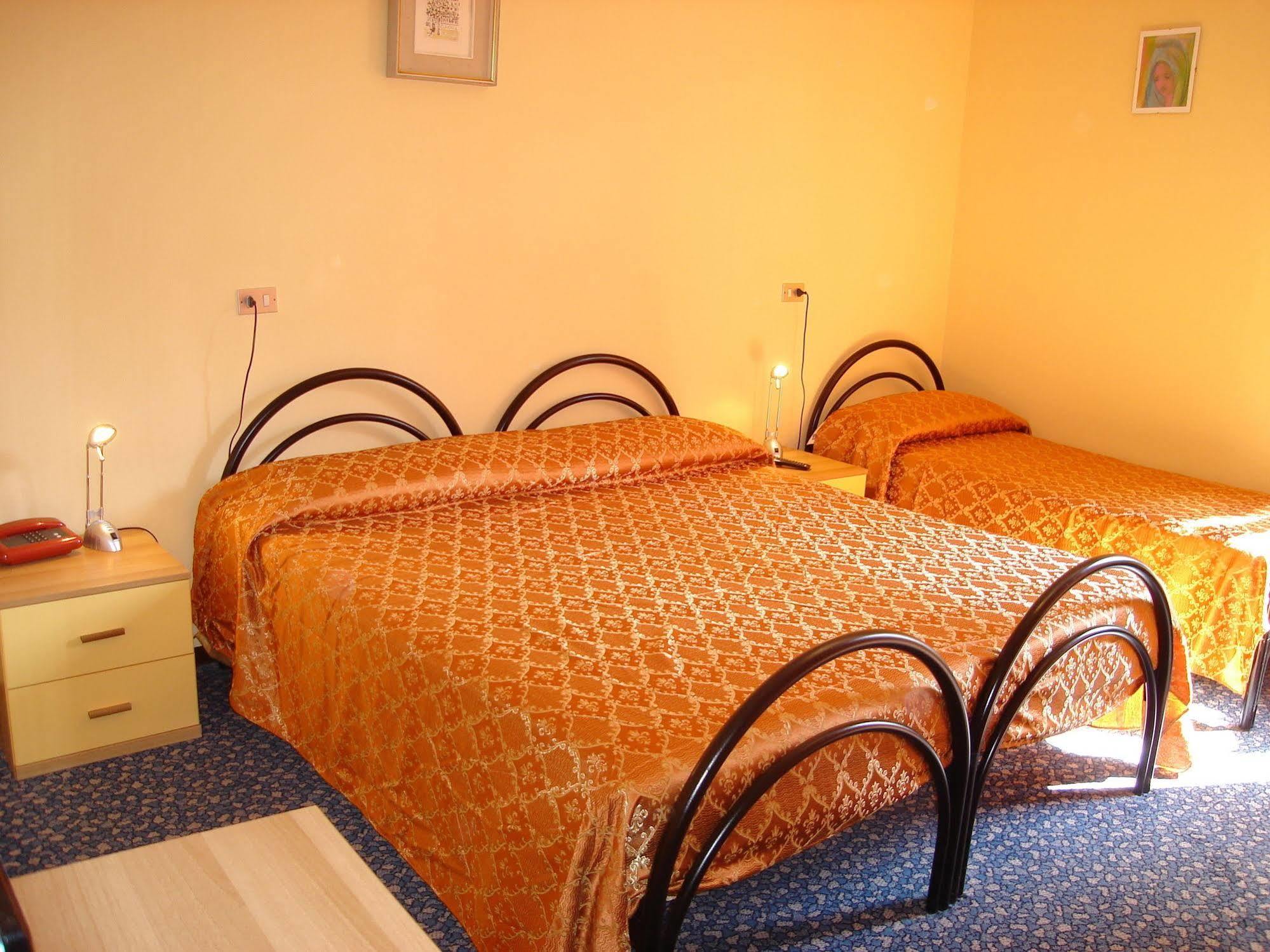 Hotel Spampatti Castione della Presolana Extérieur photo