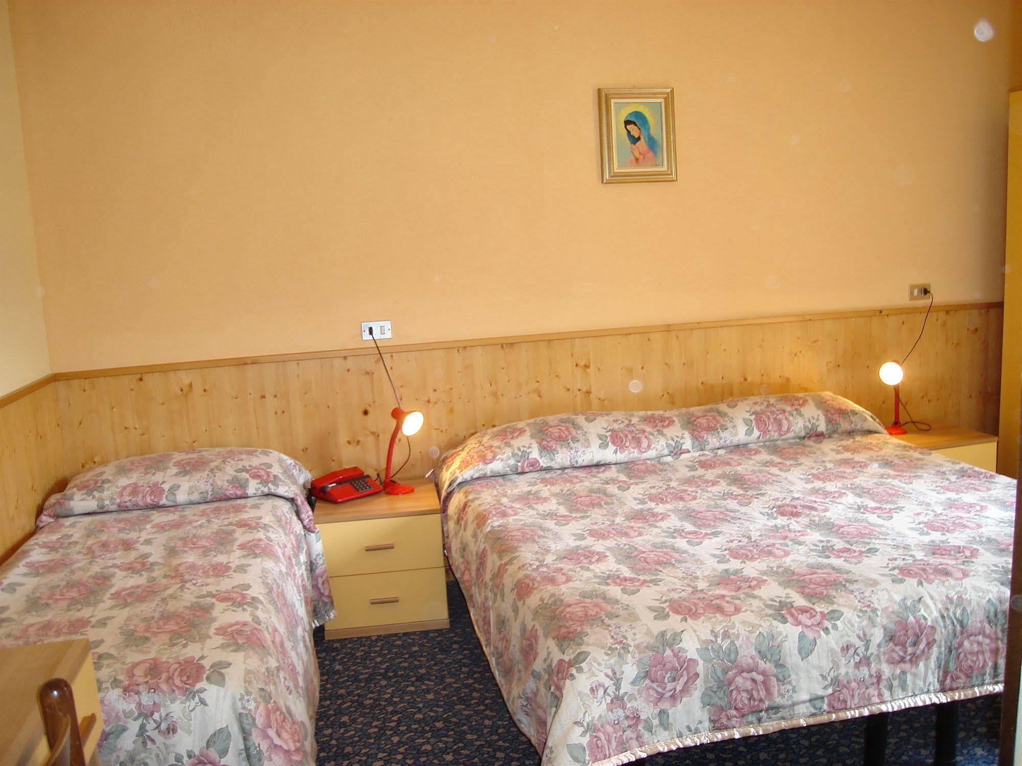 Hotel Spampatti Castione della Presolana Extérieur photo