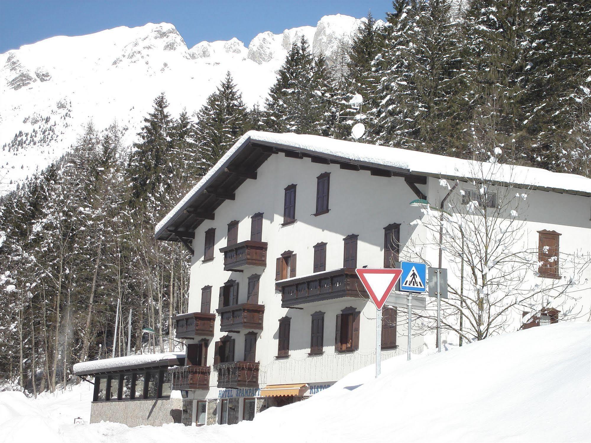 Hotel Spampatti Castione della Presolana Extérieur photo